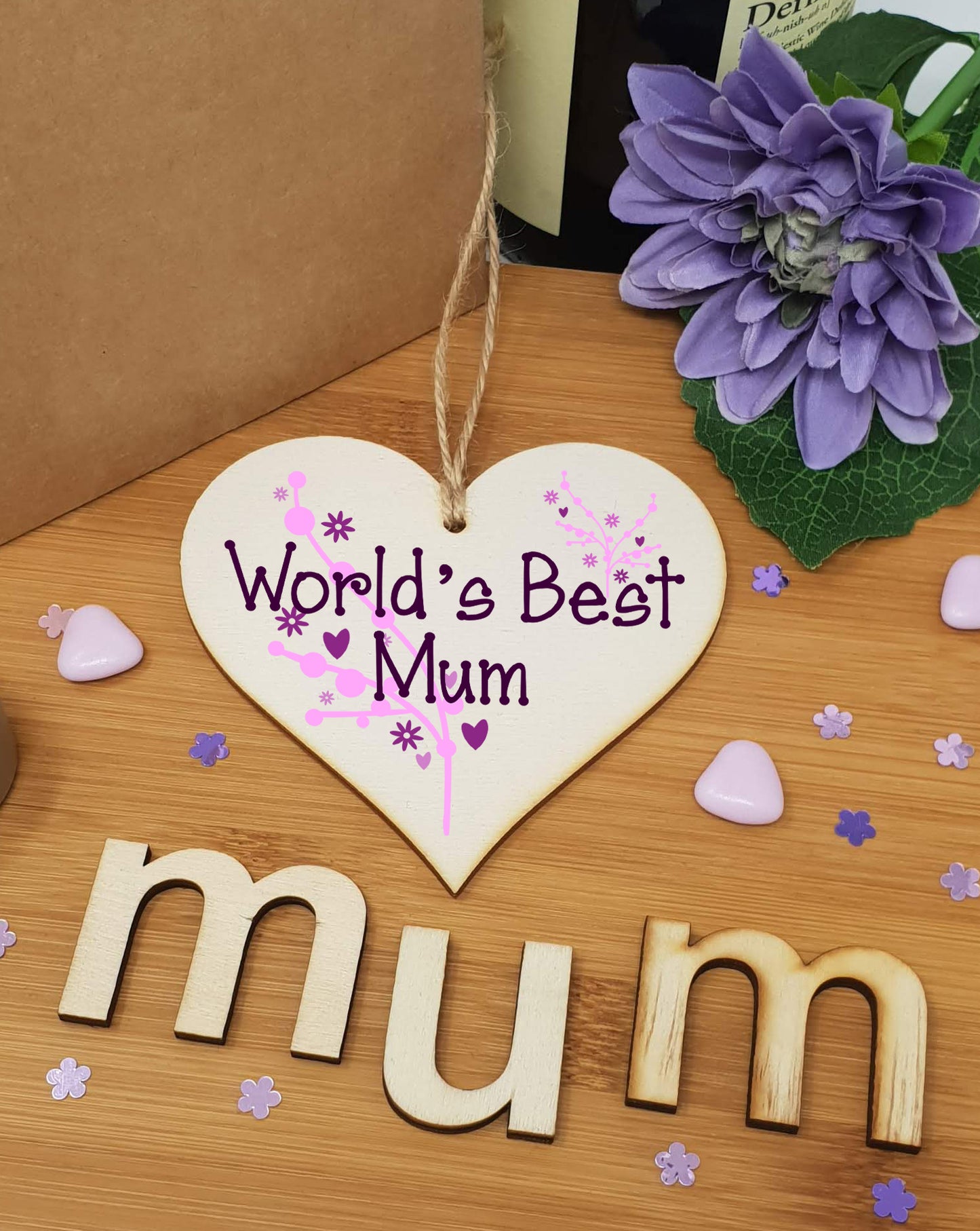 Handmade Wooden Hanging Heart Plaque Mother's Day Gift for Mum loving thoughtful special keepsake World's Best Mum stylish classy artistic wall hanger card alternative from daughter son kids