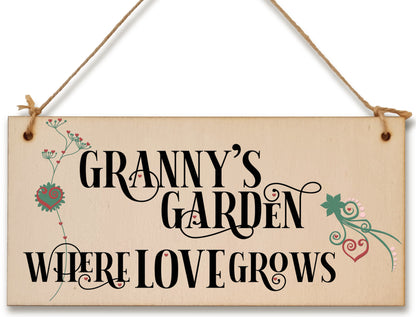 Handmade Wooden Hanging Wall Plaque Granny's Garden Where Love Grows Decorative Sign for Grandparents