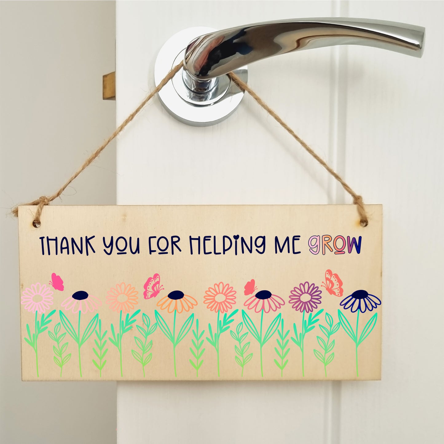 Thank You For Helping Me Grow Handmade Wooden Hanging Wall Plaque Gift Decoration Teacher Teaching Assistant End of Term