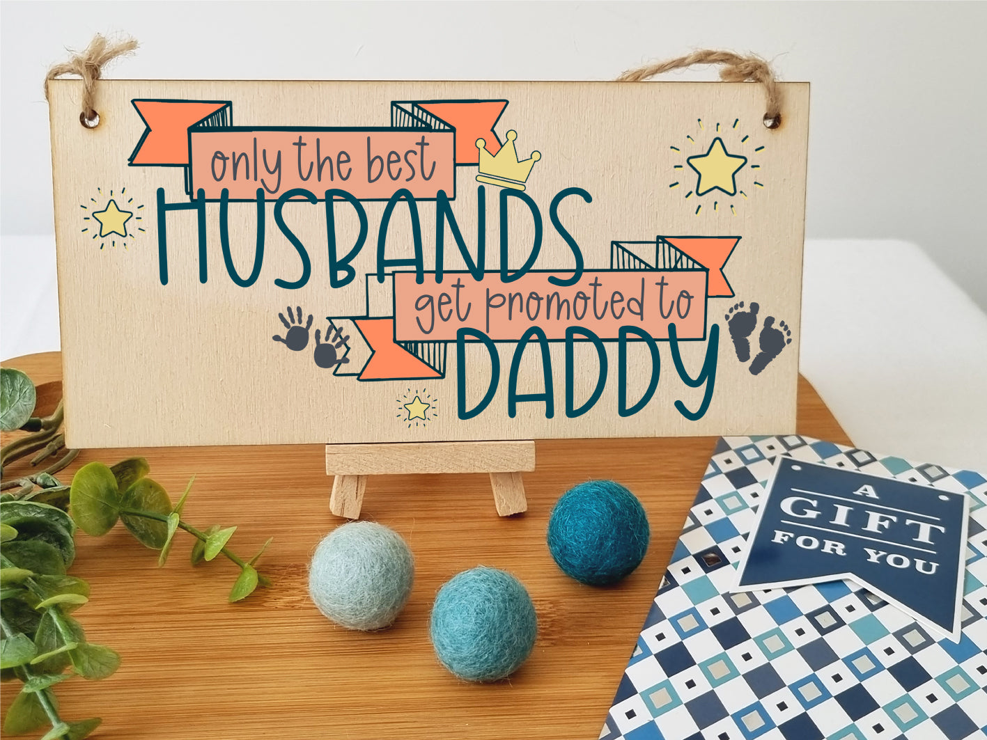 Handmade Wooden Hanging Wall Plaque Best Husbands Promoted to Daddy Sentimental Gift from Bump 1st Father's Day