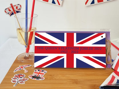 Handmade Wooden Hanging Wall Plaque Celebrate 70 Years Queen's Platinum Jubilee 2022 Union Jack Decorative Memorabilia Street Party