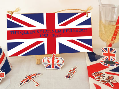 Handmade Wooden Hanging Wall Plaque Celebrate 70 Years Queen's Platinum Jubilee 2022 Union Jack Decorative Memorabilia Street Party