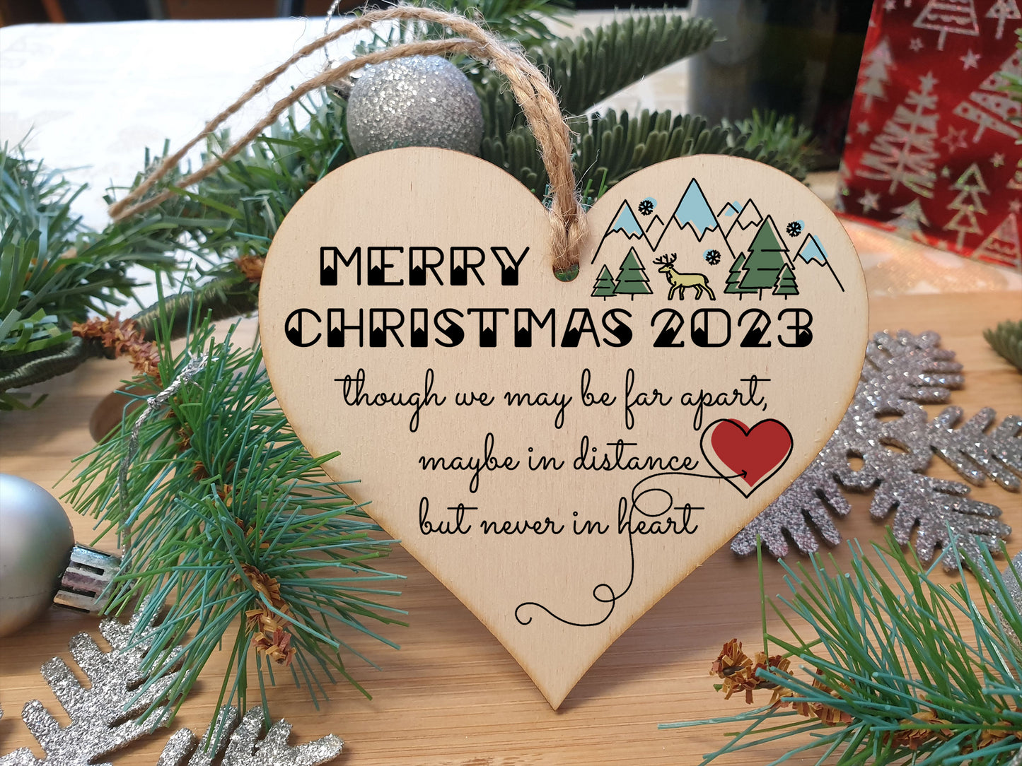 Handmade Wooden Hanging Heart Plaque Christmas Tree Bauble Though We May Be Far Apart 2022 Card Alternative Long Distance Family Friends