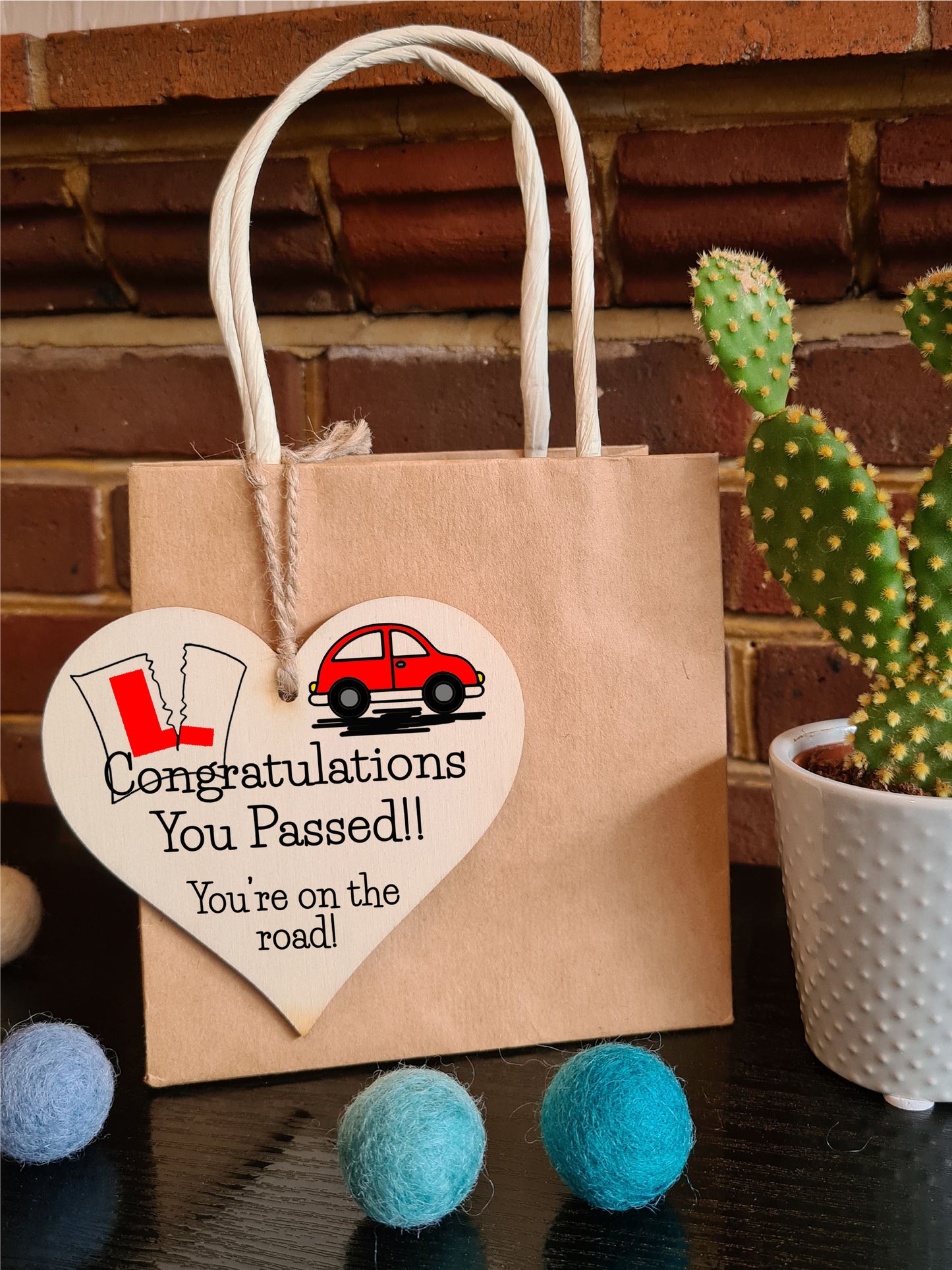 Handmade Wooden Hanging Heart Plaque Gift to Congratulate New Drivers Passed Driving Test Celebrate